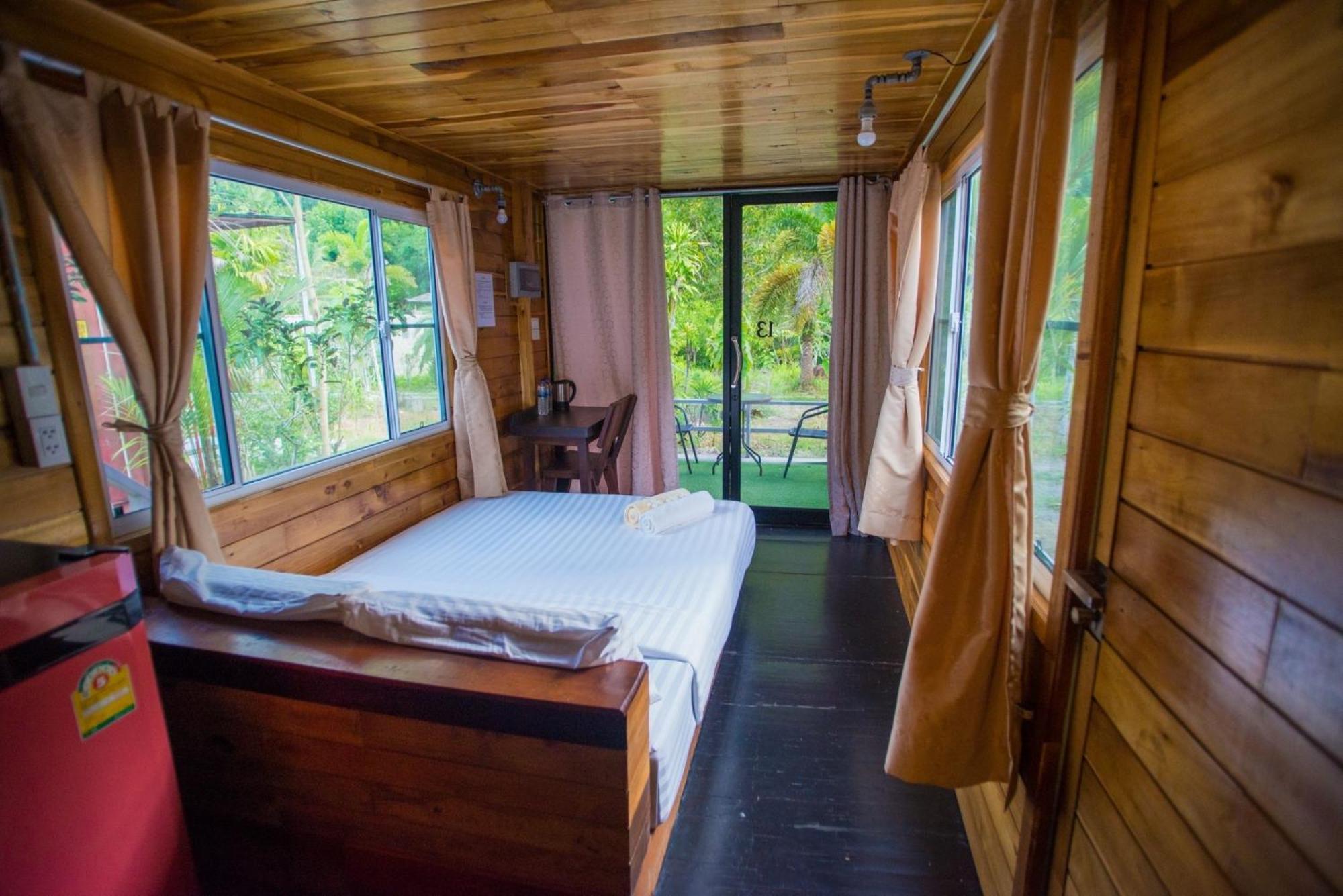 Ban Bang Bon The Camper Lodge Khao Sok מראה חיצוני תמונה