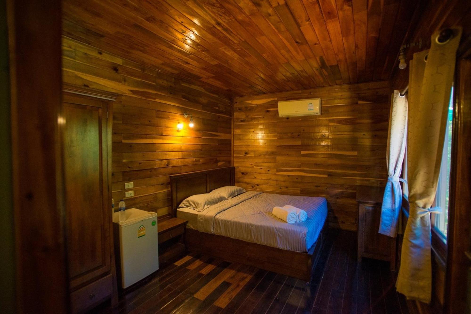 Ban Bang Bon The Camper Lodge Khao Sok מראה חיצוני תמונה