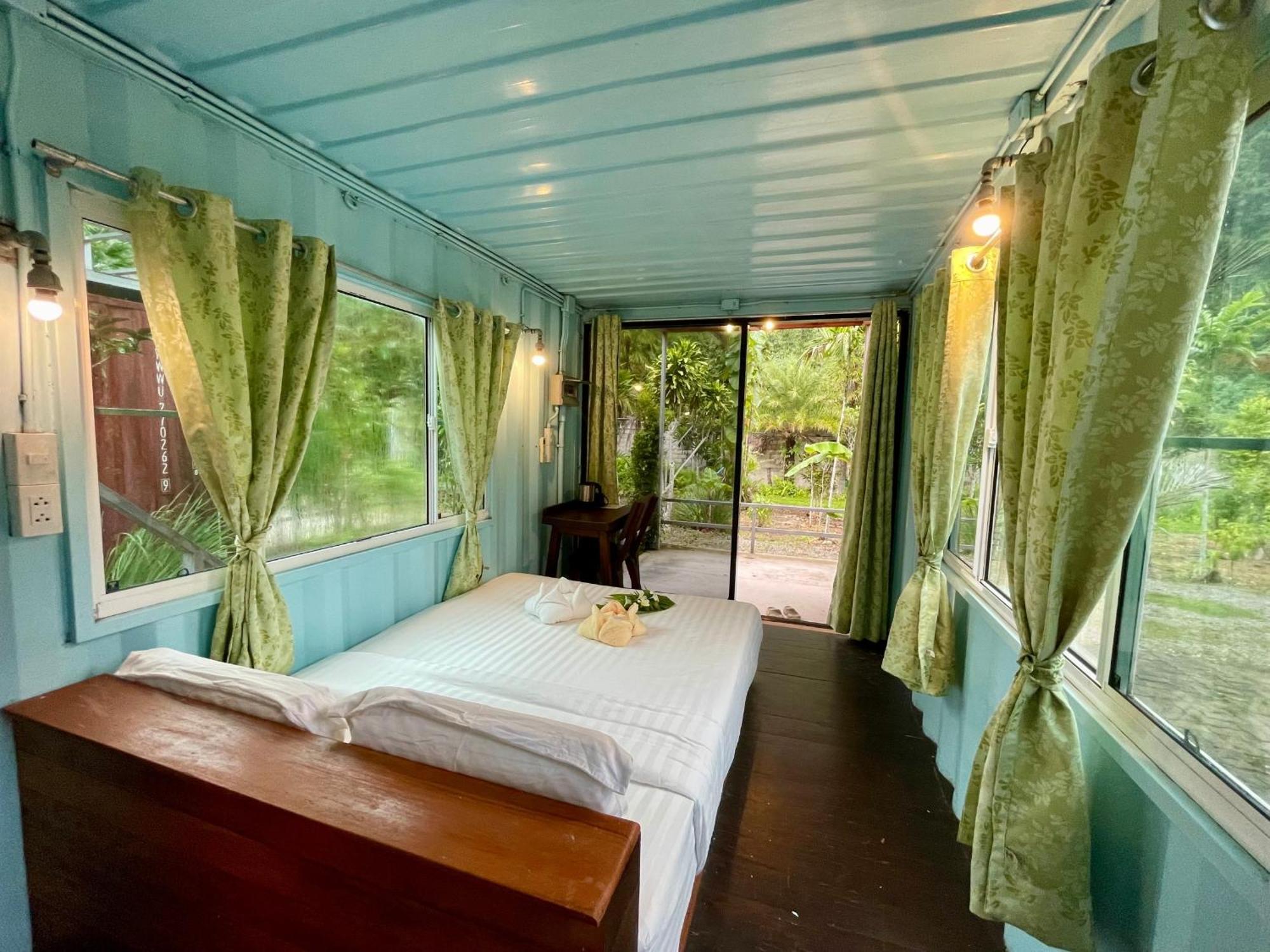Ban Bang Bon The Camper Lodge Khao Sok מראה חיצוני תמונה
